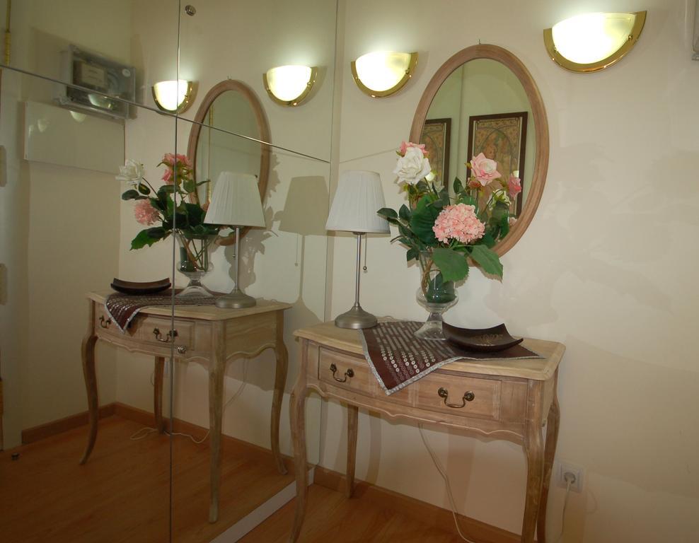 Lets Holidays Centric Apartment In Barcelona Bilik gambar