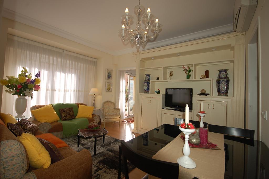 Lets Holidays Centric Apartment In Barcelona Bilik gambar